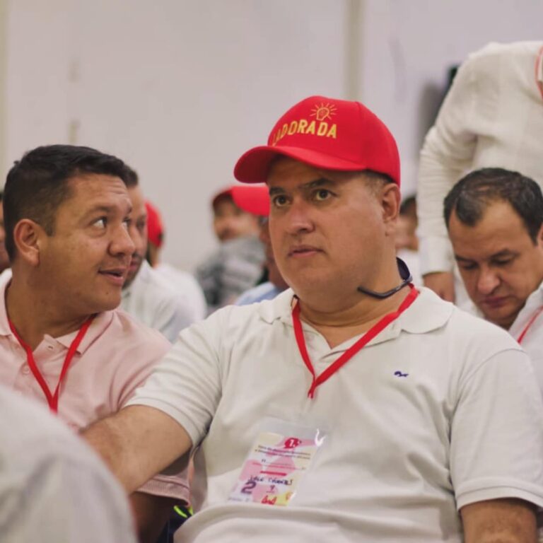 Nuestro Gerente, Hugo Fernando Moncada, asistió al evento «CONVERSACIONES LIBRES: EL FUTURO ECONÓMICO ESTÁ EN EL CENTRO» En el municipio de La Dorada.
